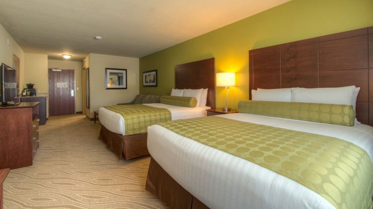 Cobblestone Inn & Suites Holyoke Room