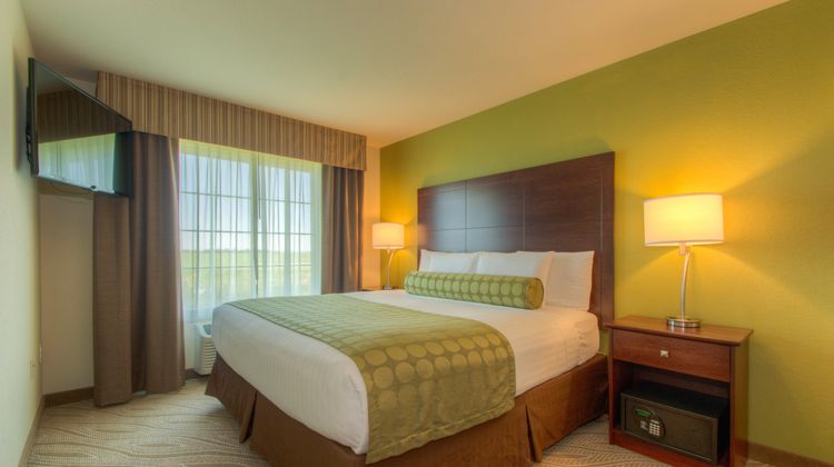 Cobblestone Inn & Suites Holyoke Suite