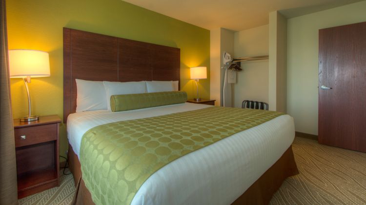 Cobblestone Inn & Suites Holyoke Suite