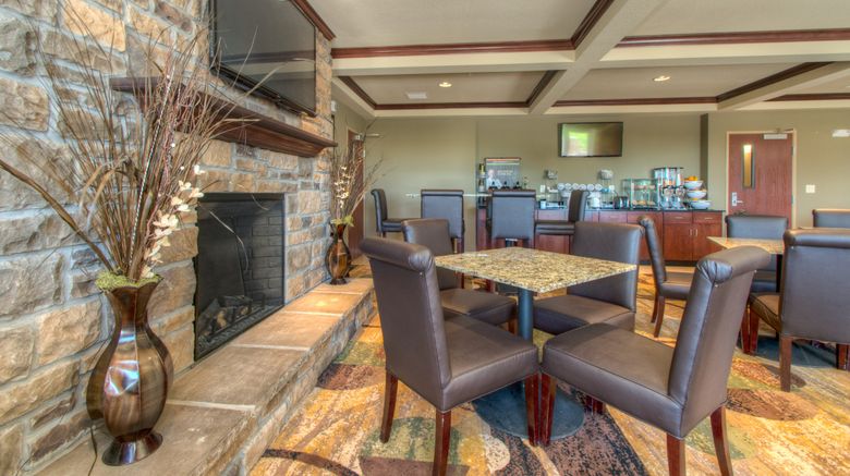 <b>Cobblestone Inn & Suites Holyoke Restaurant</b>. Images powered by <a href="https://www.leonardoworldwide.com/" title="Leonardo Worldwide" target="_blank">Leonardo</a>.