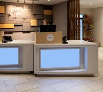 Holiday Inn Express & Suites Bullhead Lobby