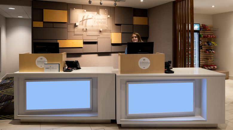 <b>Holiday Inn Express & Suites Bullhead Lobby</b>. Images powered by <a href="https://www.leonardoworldwide.com/" title="Leonardo Worldwide" target="_blank">Leonardo</a>.