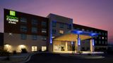 <b>Holiday Inn Express & Suites Bullhead Exterior</b>. Images powered by <a href="https://www.leonardoworldwide.com/" title="Leonardo Worldwide" target="_blank">Leonardo</a>.