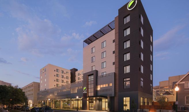 Element Denver Downtown East Exterior