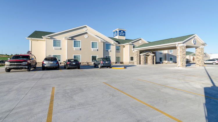 Cobblestone Inn & Suites Ord Exterior