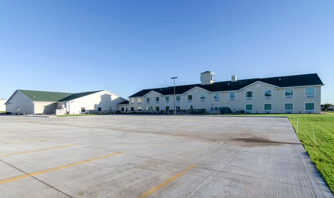 Cobblestone Inn & Suites Ord Exterior