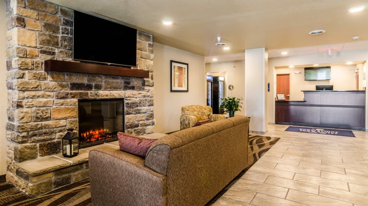 Cobblestone Inn & Suites Ord Lobby