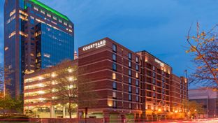 Courtyard by Marriott Downtown
