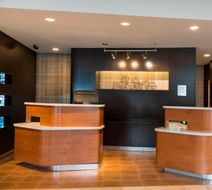 Courtyard by Marriott Downtown Lobby