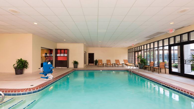 <b>Courtyard by Marriott Downtown Pool</b>. Images powered by <a href="https://www.leonardoworldwide.com/" title="Leonardo Worldwide" target="_blank">Leonardo</a>.