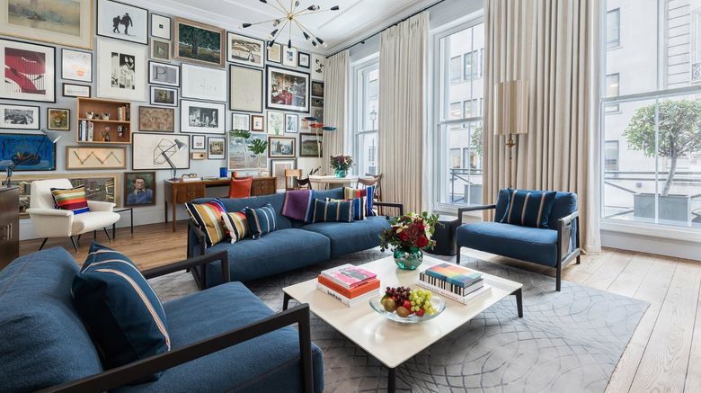 <b>Rocco Forte Brown's Hotel Room</b>. Images powered by <a href=https://www.travelagewest.com/Hotels/London/