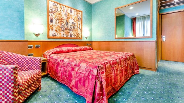 <b>Hotel Brunelleschi Milano Room</b>. Images powered by <a href="https://www.leonardoworldwide.com/" title="Leonardo Worldwide" target="_blank">Leonardo</a>.