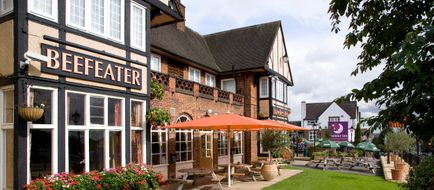 Premier Inn London Harrow Exterior