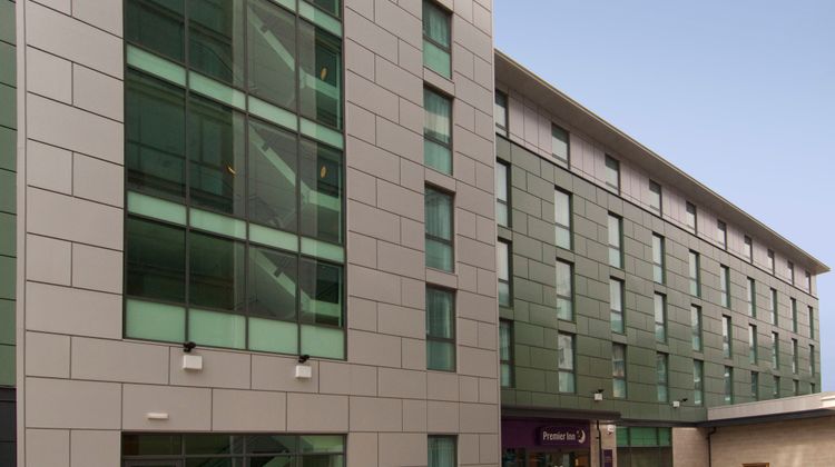 Premier Inn Barnsley Central M1 J37 Exterior