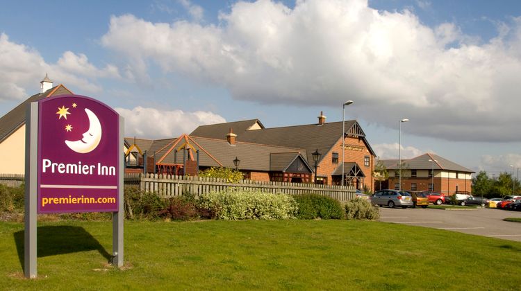 Premier Inn Barnsley (Dearne Valley) Exterior
