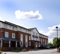 Premier Inn Basildon Festival Park Exterior