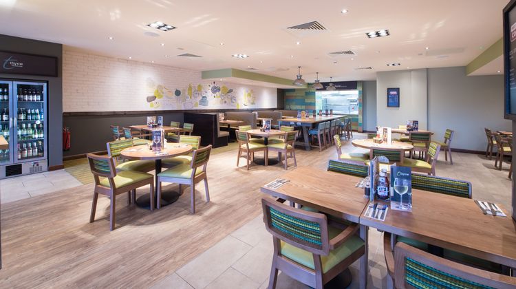 Premier Inn Basingstoke Town Centre Restaurant