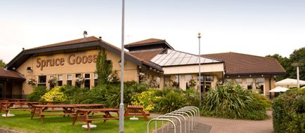 Premier Inn Basingstoke West (Churchill) Exterior