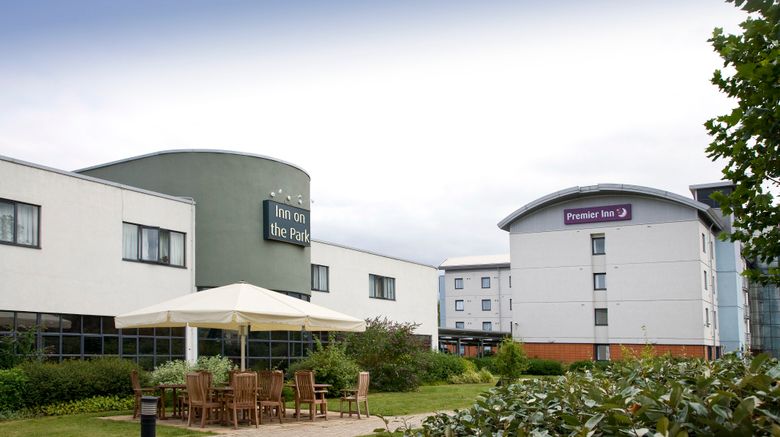 <b>Premier Inn London Enfield Exterior</b>. Images powered by <a href="https://www.leonardoworldwide.com/" title="Leonardo Worldwide" target="_blank">Leonardo</a>.