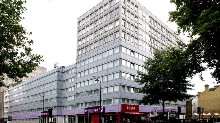 Premier Inn London Euston Exterior