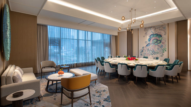 <b>Leshan Panlong Kaiyuan Mingdu Restaurant</b>. Images powered by <a href="https://www.leonardoworldwide.com/" title="Leonardo Worldwide" target="_blank">Leonardo</a>.