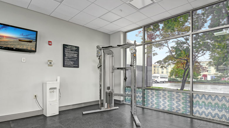 <b>Holiday Inn Piscataway-Somerset Health Club</b>. Images powered by <a href="https://www.leonardoworldwide.com/" title="Leonardo Worldwide" target="_blank">Leonardo</a>.
