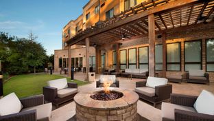 Courtyard Lufkin