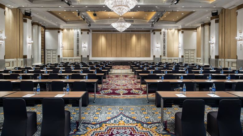 <b>The Athenee Hotel, a Luxury Collection Meeting</b>. Images powered by <a href=https://www.travelagewest.com/Hotels/Bangkok/