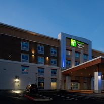 Holiday Inn Express & Suites Hollister