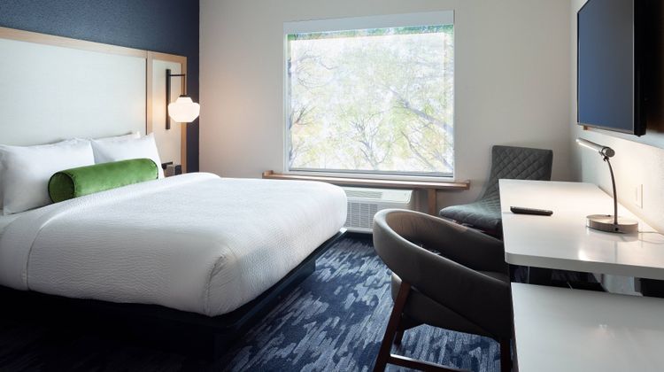 Fairfield Inn & Suites West Palm Beach Room