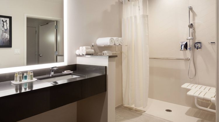 Fairfield Inn & Suites West Palm Beach Room