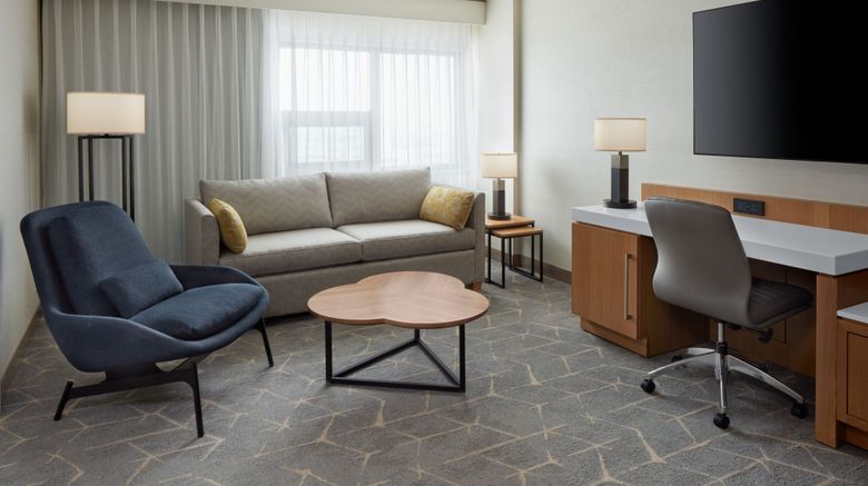 <b>Delta Hotels Calgary Airport In-Terminal Suite</b>. Images powered by <a href="https://leonardo.com/" title="Leonardo Worldwide" target="_blank">Leonardo</a>.