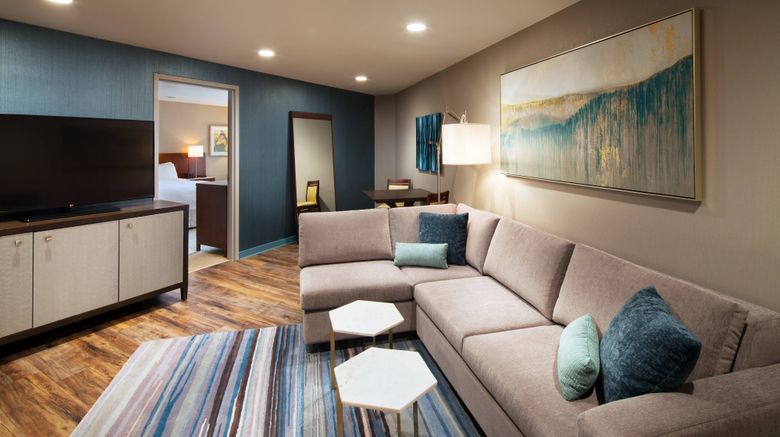 <b>The Westin San Francisco Airport Suite</b>. Images powered by <a href="https://www.leonardoworldwide.com/" title="Leonardo Worldwide" target="_blank">Leonardo</a>.