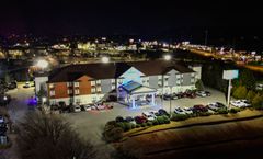 Holiday Inn Express