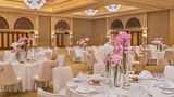 <b>Emirates Palace Mandarin Oriental Ballroom</b>. Images powered by <a href="https://www.leonardoworldwide.com/" title="Leonardo Worldwide" target="_blank">Leonardo</a>.