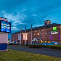 Holiday Inn Express Birmingham Oldbury