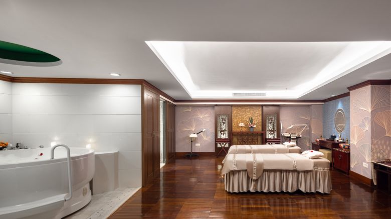 <b>Crowne Plaza Hotel & Suites Landmark Spa</b>. Images powered by <a href="https://www.leonardoworldwide.com/" title="Leonardo Worldwide" target="_blank">Leonardo</a>.