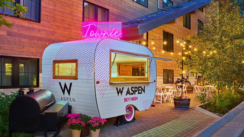 <b>The Sky Residences at W Aspen Restaurant</b>. Images powered by <a href="https://www.leonardoworldwide.com/" title="Leonardo Worldwide" target="_blank">Leonardo</a>.