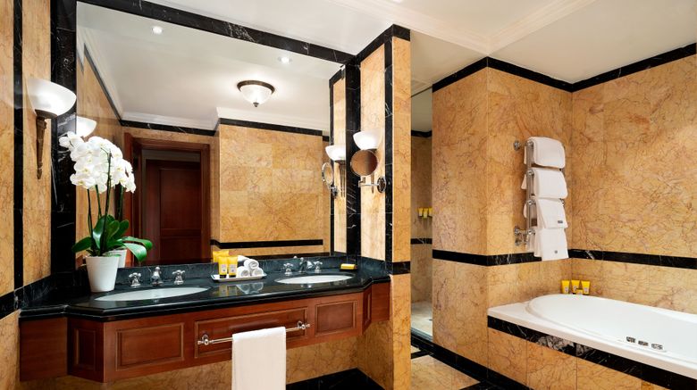 <b>The Westin Excelsior Rome Room</b>. Images powered by <a href="https://www.leonardoworldwide.com/" title="Leonardo Worldwide" target="_blank">Leonardo</a>.
