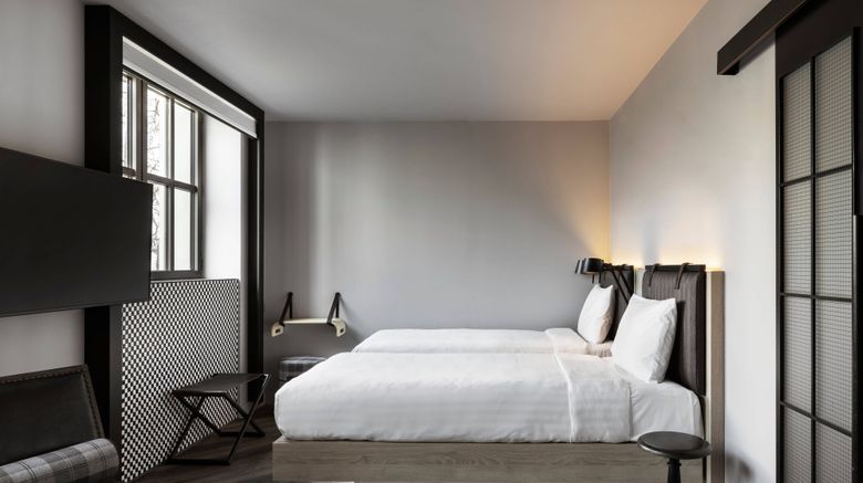 <b>Moxy Lille City Room</b>. Images powered by <a href="https://www.leonardoworldwide.com/" title="Leonardo Worldwide" target="_blank">Leonardo</a>.