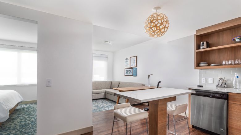 <b>Element Knoxville West Suite</b>. Images powered by <a href="https://www.leonardoworldwide.com/" title="Leonardo Worldwide" target="_blank">Leonardo</a>.
