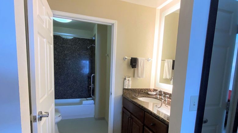 <b>Staybridge Suites Room</b>. Images powered by <a href="https://www.leonardoworldwide.com/" title="Leonardo Worldwide" target="_blank">Leonardo</a>.