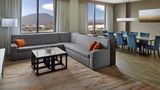 Marriott Chattanooga Downtown Suite