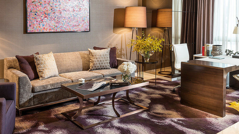 <b>Four Seasons Hotel Shenzhen Suite</b>. Images powered by <a href="https://www.leonardoworldwide.com/" title="Leonardo Worldwide" target="_blank">Leonardo</a>.