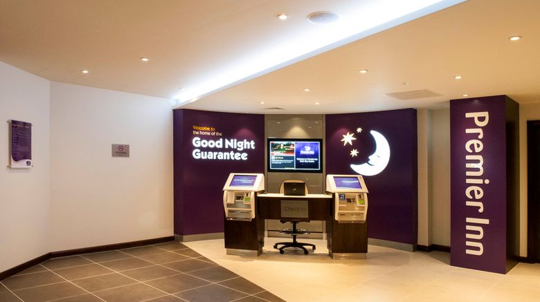 <b>Premier Inn Bath City Center Lobby</b>. Images powered by <a href="https://www.leonardoworldwide.com/" title="Leonardo Worldwide" target="_blank">Leonardo</a>.