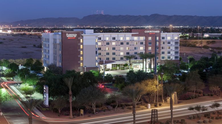 Chandler Fashion Center  Mall Information & Amenities