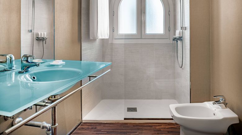 <b>AC Hotel La Linea Room</b>. Images powered by <a href="https://www.leonardoworldwide.com/" title="Leonardo Worldwide" target="_blank">Leonardo</a>.