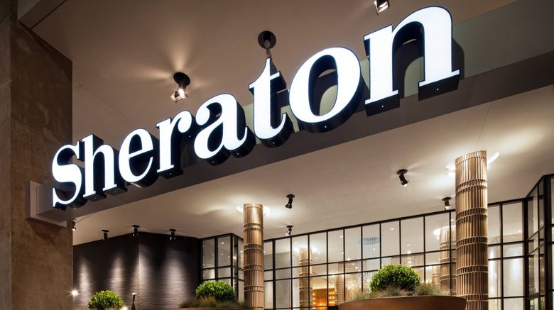<b>Sheraton Grand Los Angeles Exterior</b>. Images powered by <a href="https://www.leonardoworldwide.com/" title="Leonardo Worldwide" target="_blank">Leonardo</a>.