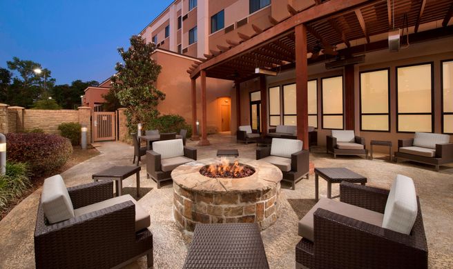 Courtyard Tyler Exterior