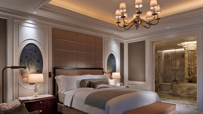 <b>The Ritz-Carlton, Macau Suite</b>. Images powered by <a href="https://www.leonardoworldwide.com/" title="Leonardo Worldwide" target="_blank">Leonardo</a>.